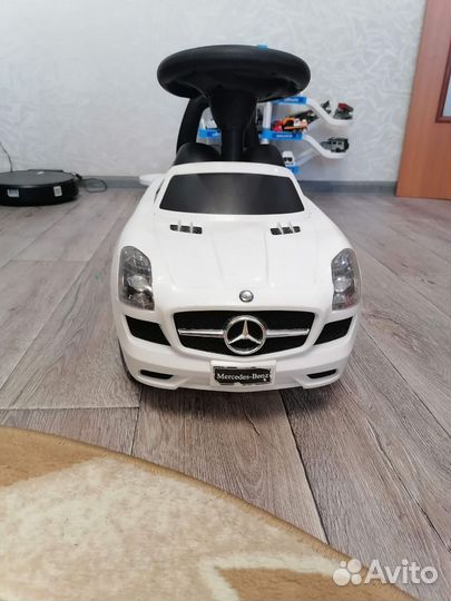 Машинка каталка толокар mercedes