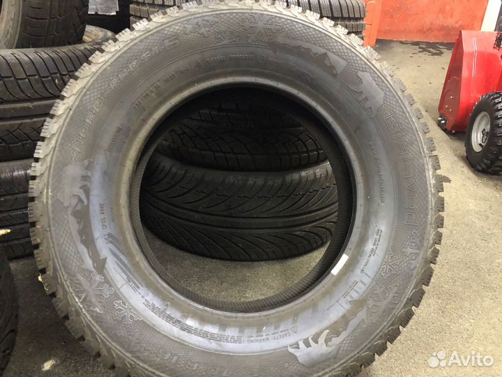 Gislaved Nord Frost 5 225/70 R16 102T