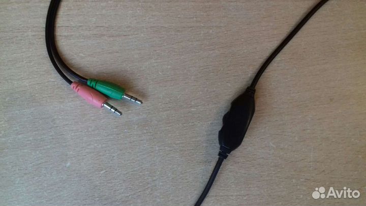 Игровые наушники