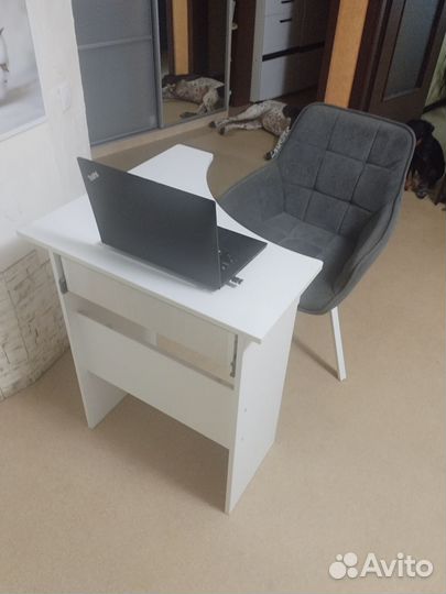 Компьютерный столик бу