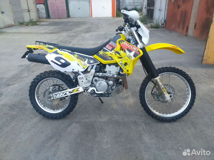 Мотоцикл DRZ400s