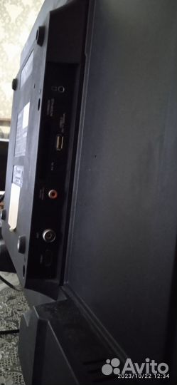 Телевизор на запчасти