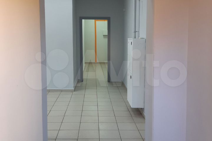 Помещение свободного назначения, 71.8 м²