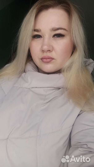 Мастер по наращиванию ресниц