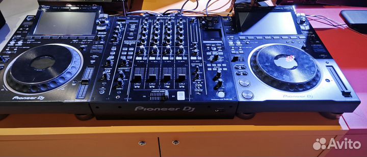 Pioneer CDJ 3000 (2шт) + Pioneer DJM A9