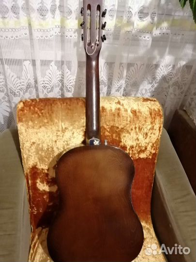 Акустическая гитара yamaha бу