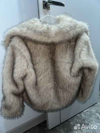Искусственная шуба оверсайз короткая