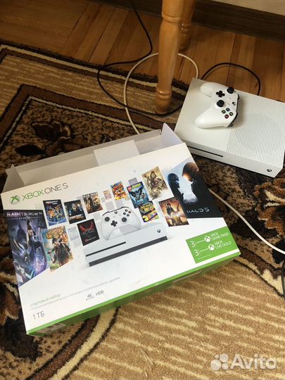 Xbox One S 1TB