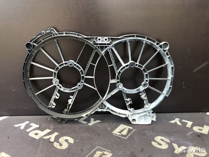 Диффузор вентилятора Audi a6 c6 4.2 bnk bat