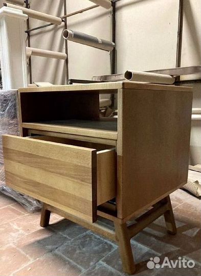 Тумба из дерева