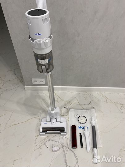 Пылесос Haier HVC250