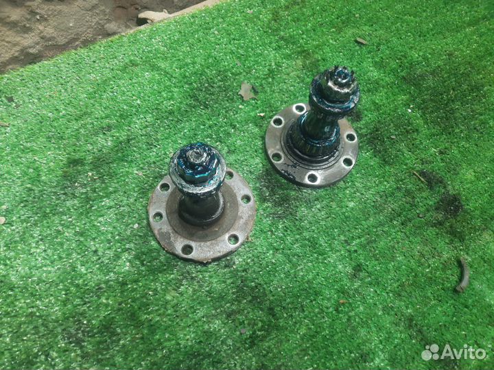 Цапфа задняя на Audi 80 (B4)