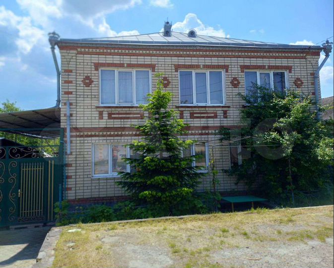 Дом 154,7 м² на участке 7 сот.