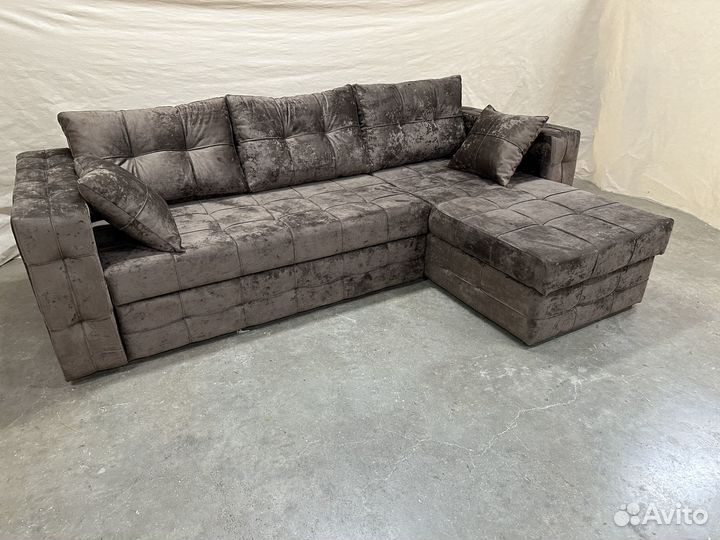 Диван угловой