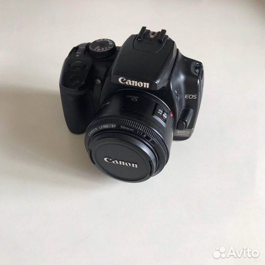 Зеркальный фотоаппарат