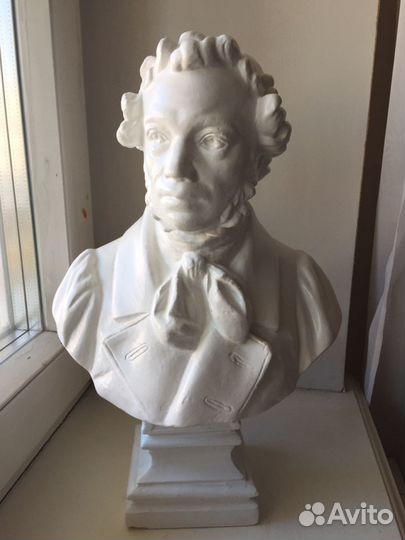 Бюст Пушкина А.С