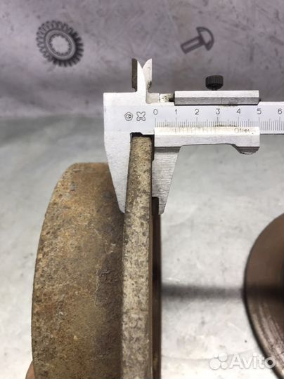 Диск тормозной задний Kia Magentis 2002 г.в