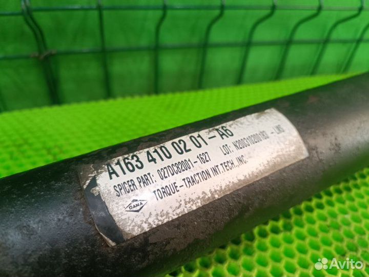 Кардан передний 4WD Mercedes-Benz M W163 M112