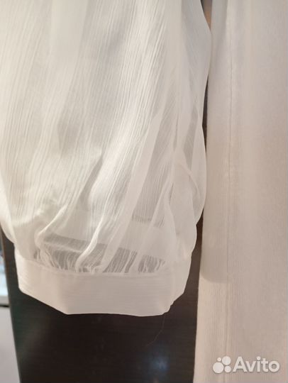 Блузка с жабо новая LEO GUY Франция разм.5 (52-54)