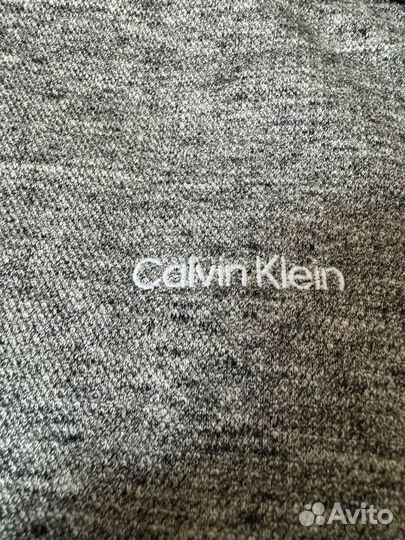 Худи Calvin Klein (S)