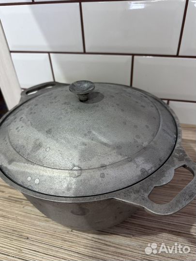 Казан чугунный бу
