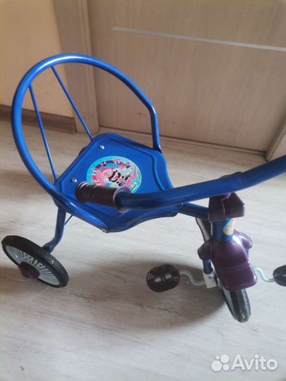 Детский трехколесный велосипед