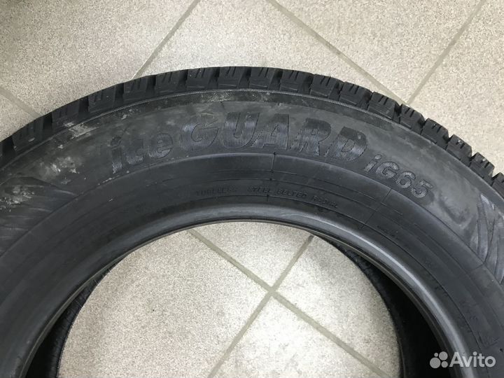 Yokohama Ice Guard IG65 215/65 R16 102T