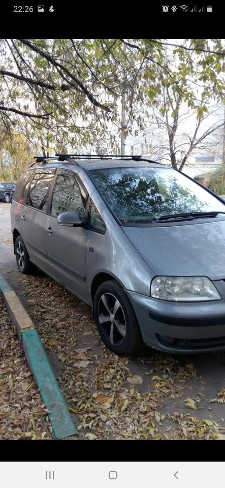 Volkswagen Sharan: фото владельца