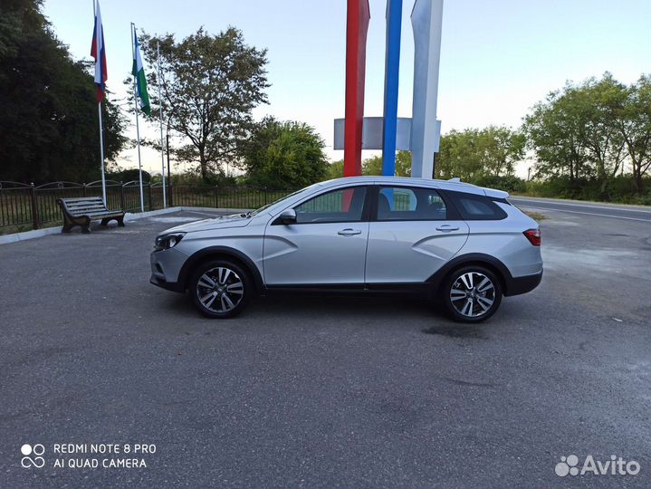 LADA Vesta Cross, 2020