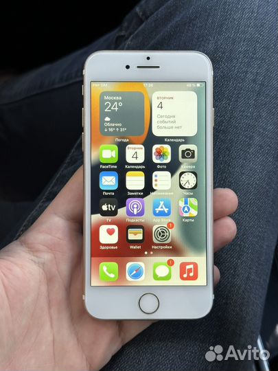 iPhone 7, 32 ГБ
