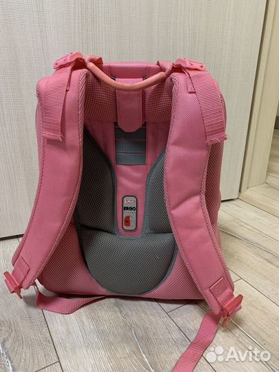 Рюкзак школьный