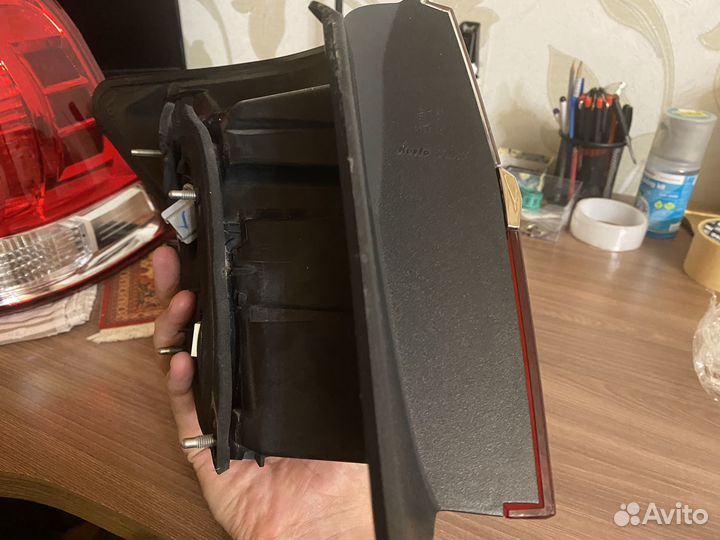 Задний правый фонарь Toyota Camry 55, LC200