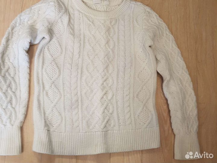 Свитер