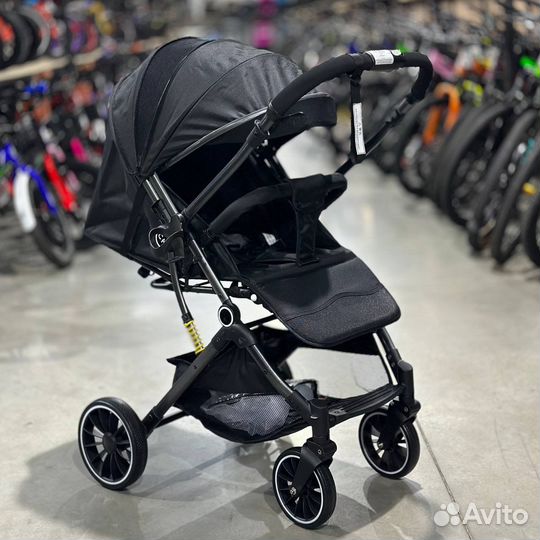Прогулочная коляска с перекидной ручкой Luxmom 525
