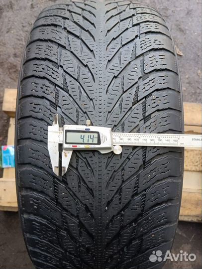 Nokian Tyres Hakkapeliitta R3 235/45 R18 98T