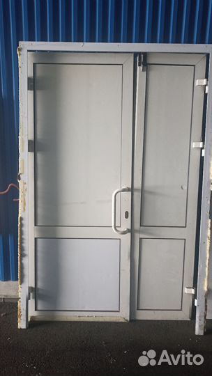 Дверь пластиковая
