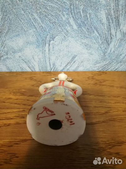 Фарфоровые статуэтки и фигурки