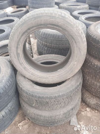 Bridgestone Blizzak DM-V1 225/65 R17 102R