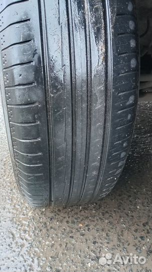 Yokohama BluEarth AE50 215/65 R17 99V