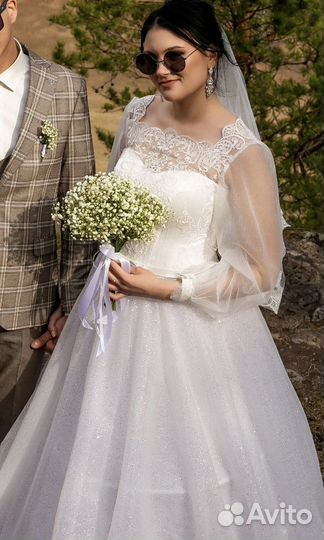 Свадебное платье