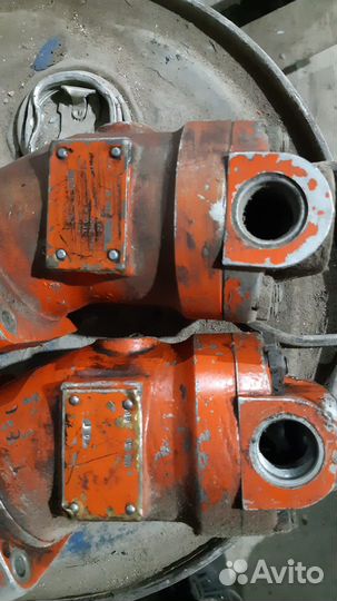 Гидромоторы поворота экскаватора эо3323