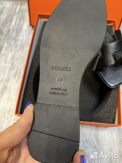 Шлепки женские hermes