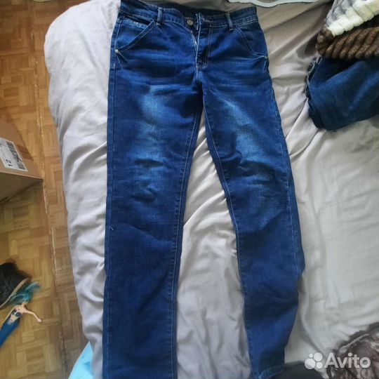 Джинсы подростковые