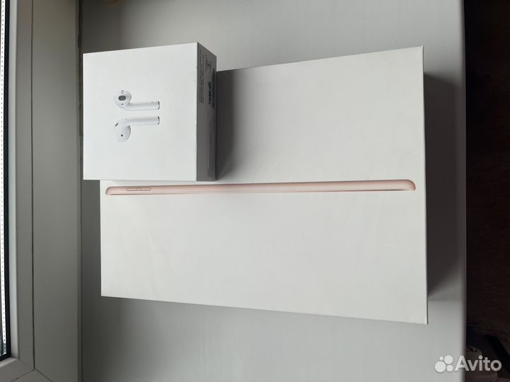 Коробки от apple