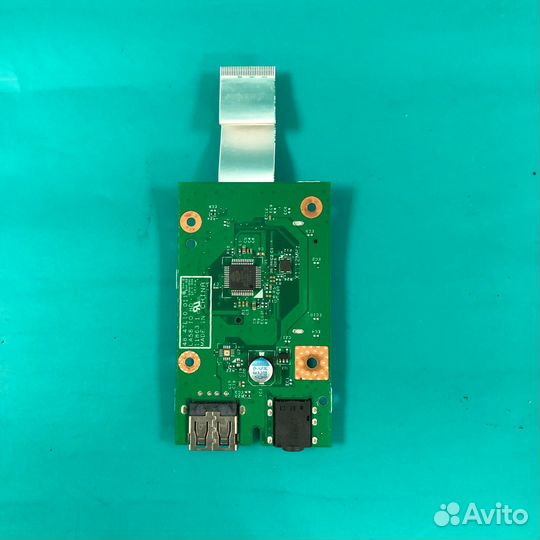 Плата USB/SD/audio от Lenovo B590 48.4te10.011