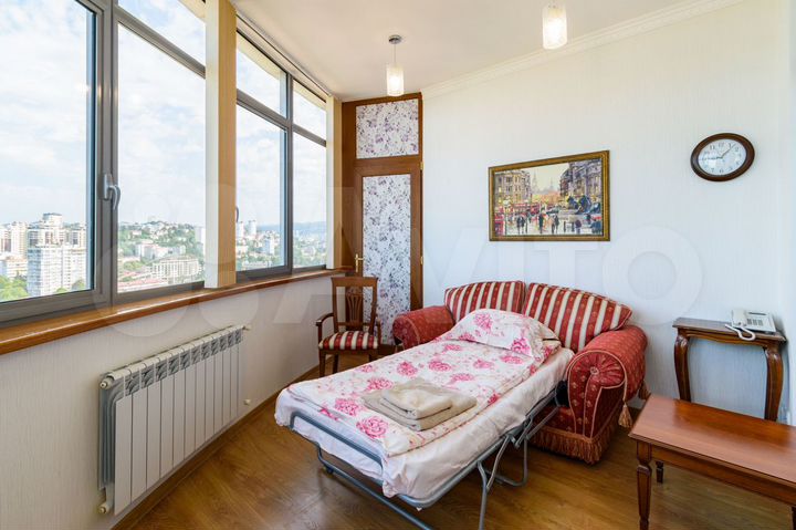 Комната 15 м² в 2-к., 17/22 эт.