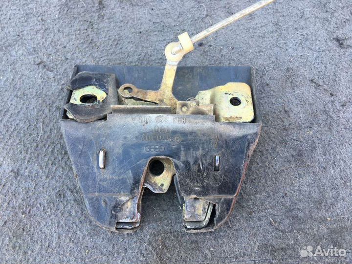 Замок багажника на Audi 90 (B3)