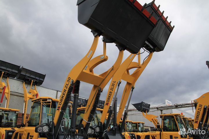 Фронтальный погрузчик Worker ZL30, 2023