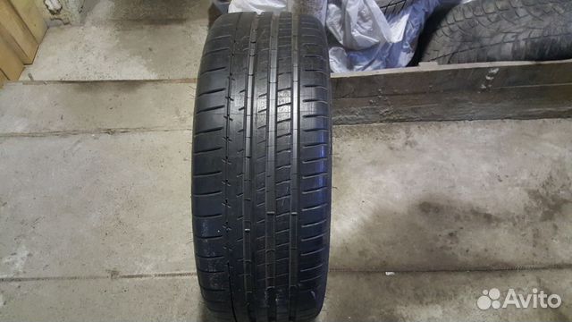 Michelin Pilot Super Sport 235/45 R20