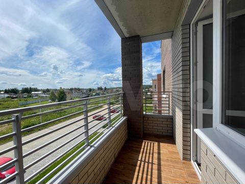 2-к. квартира, 54 м², 3/3 эт.